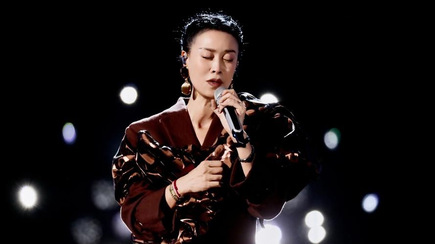 你的微笑那英演唱版本为何如此打动人心