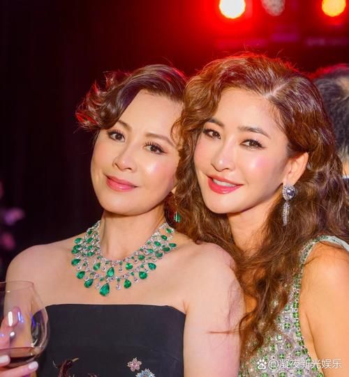 刘嘉玲和那英私下聚会照流出姐妹情深令人羡慕