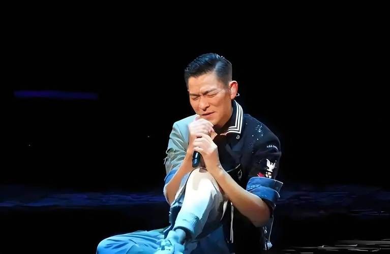 刘德华1994年演唱会现场直击 那些年我们追过的偶像