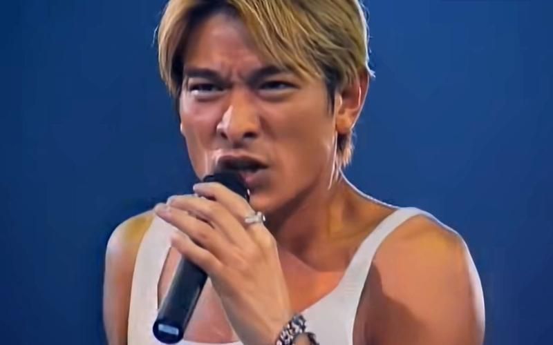 刘德华1999：红馆演唱会经典瞬间重温