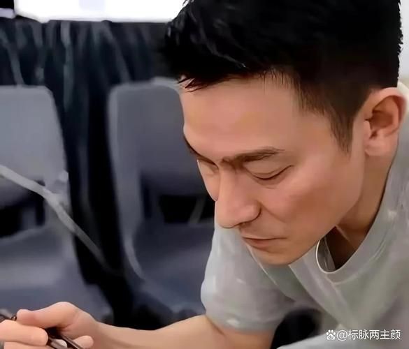 刘德华不吃肉吗 看看明星的健康选择