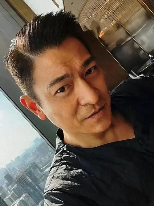 刘德华不喝酒的生活习惯大公开