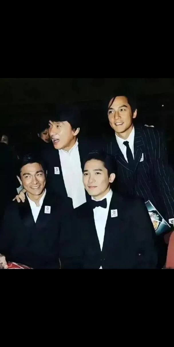刘德华与吴彦祖：两位男神的世纪同框