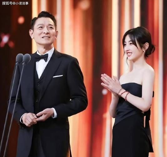 刘德华与她们的爱恨情仇：揭秘他喜欢的女人们