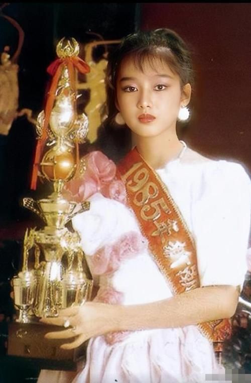 刘德华与妻子朱丽倩：20多年爱情长跑的甜蜜故事