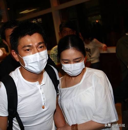 刘德华与母亲的深厚感情，令人动容的母子情深