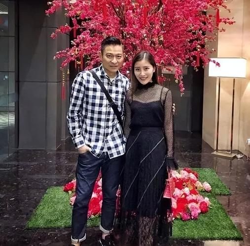 刘德华与母亲的深厚感情，令人动容的母子情深
