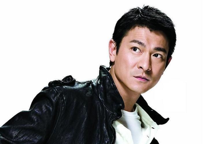刘德华个人简介：影视歌三栖全能明星
