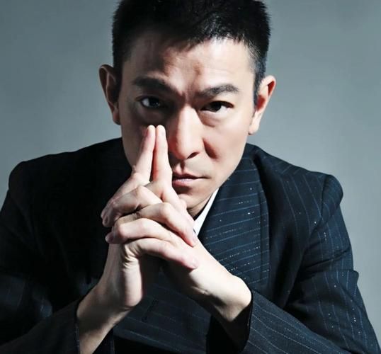 刘德华个人资料大全：天王巨星的传奇人生