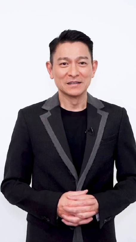 刘德华为什么不用微博看完你就明白了