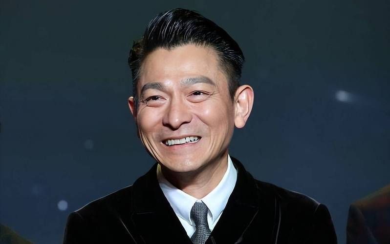 刘德华为什么这么红 揭秘他的成功秘诀