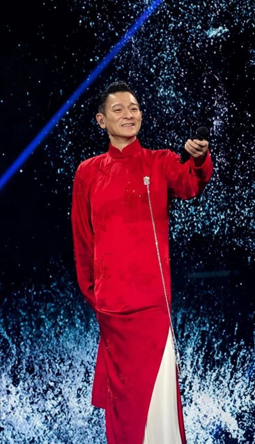 刘德华为什么这么红 揭秘他的成功秘诀