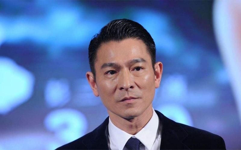 刘德华为什么那么帅 揭秘他的不老秘诀