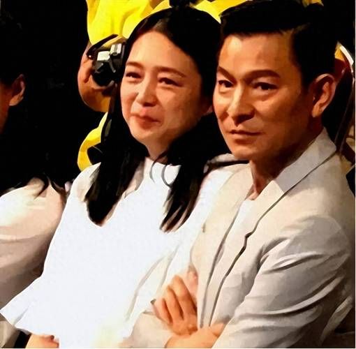 刘德华之妻罕见谈婚姻 分享幸福秘诀