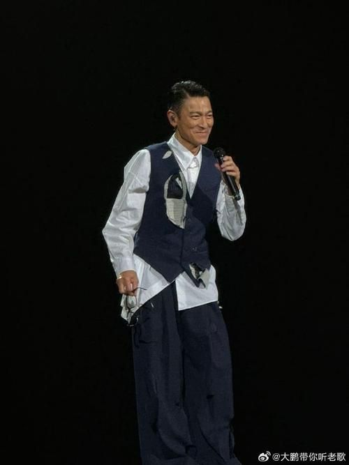 刘德华乙肝：勇敢面对，积极生活的人生态度
