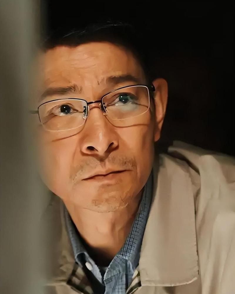 刘德华乙肝：勇敢面对，积极生活的人生态度