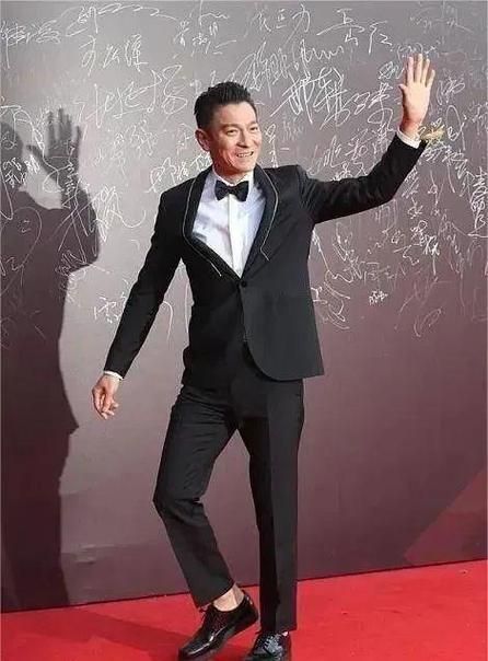 刘德华书法作品欣赏 看天王如何挥毫泼墨