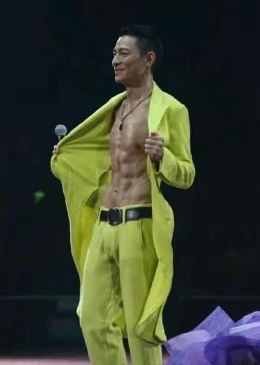 刘德华今年多少岁？揭秘不老男神背后的保养秘诀！