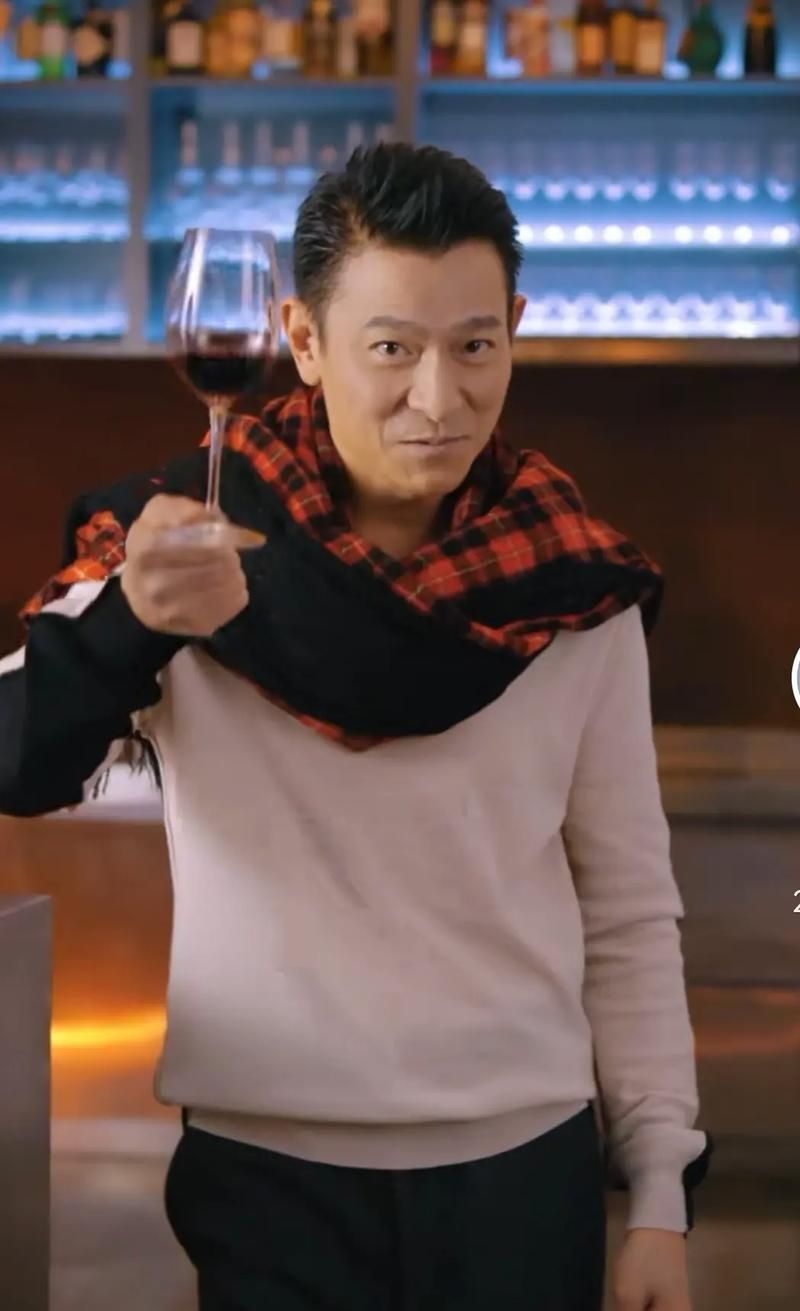 刘德华代言费多少 品牌请明星要花多少钱