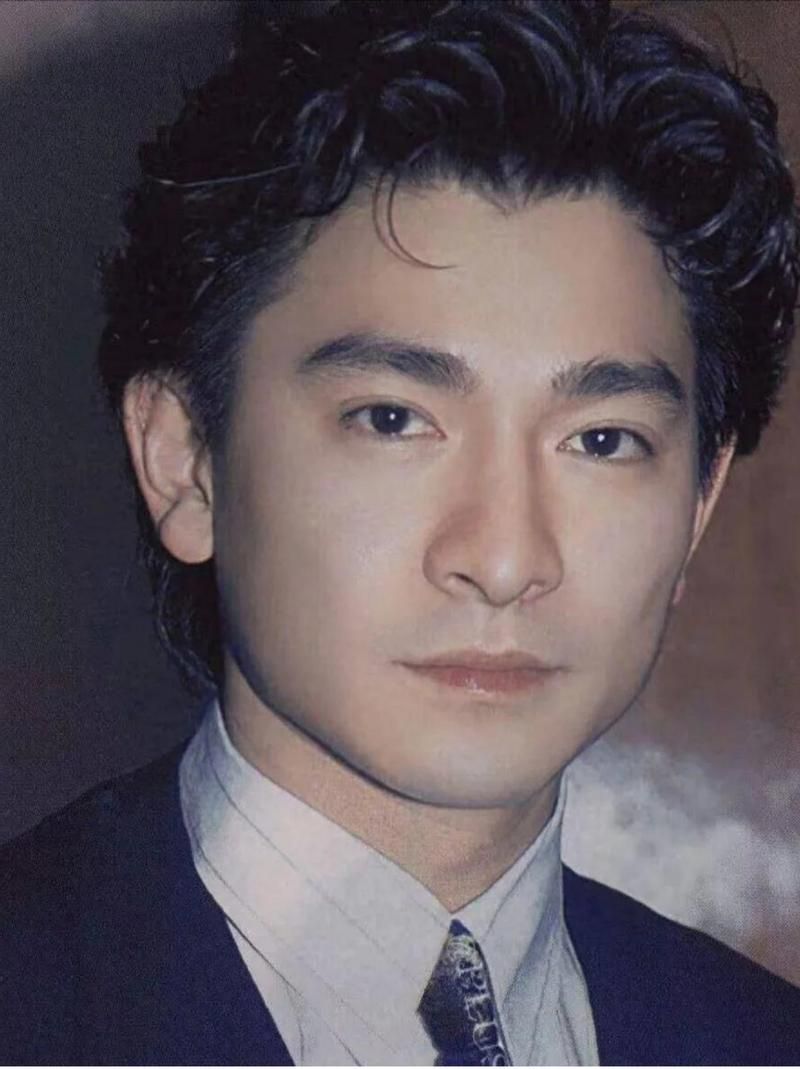 刘德华体重多少？天王巨星的真实体重大揭秘！