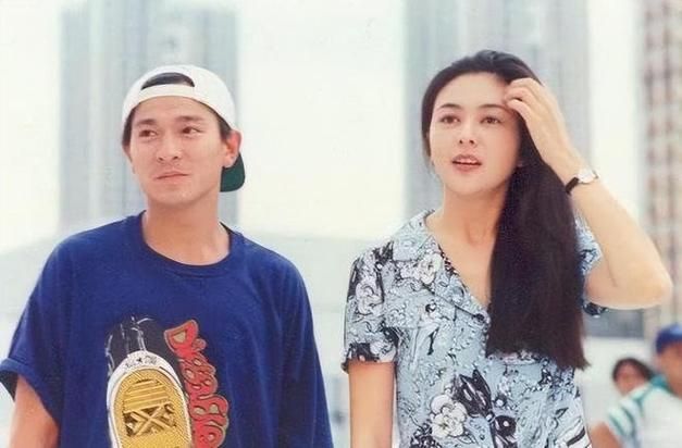 刘德华关之琳吻戏视频回顾 为何至今仍被津津乐道