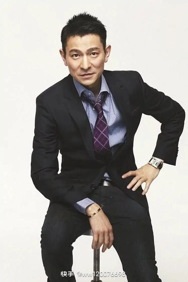 刘德华具体出生时间 他是哪一年出生的