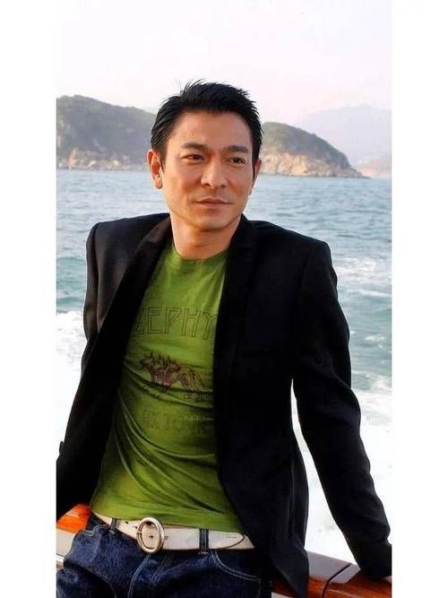 刘德华几多岁为什么他看起来不老