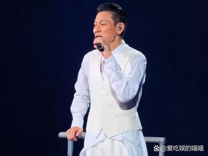 刘德华出道前是做什么的没想到他曾经干过这个工作