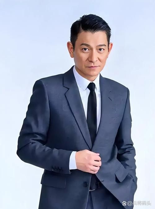 刘德华到底有多少钱？天王巨星的财富秘密大揭秘！