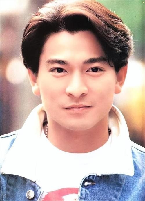 刘德华到底有多帅？从青涩少年到成熟男神全记录