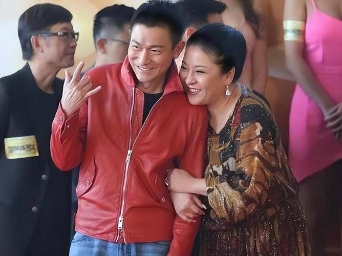 刘德华前妻叫什么名字 一段被遗忘的婚姻往事