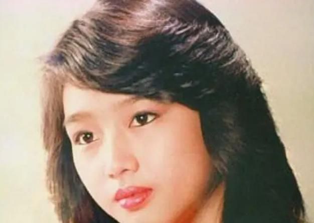 刘德华前妻叫什么名字 一段被遗忘的婚姻往事