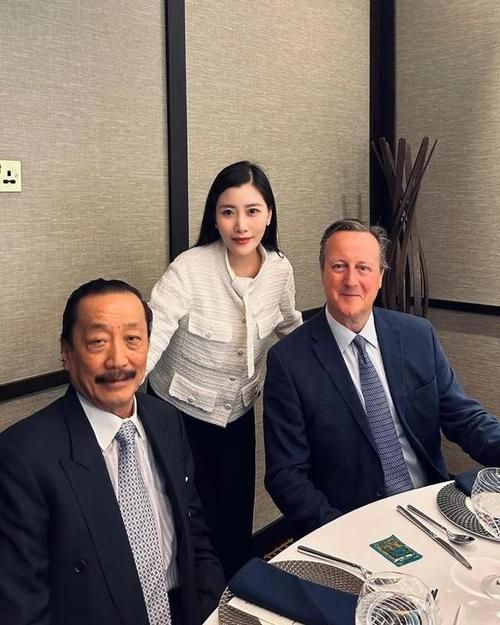刘德华前妻是谁？揭秘天王鲜为人知的过去