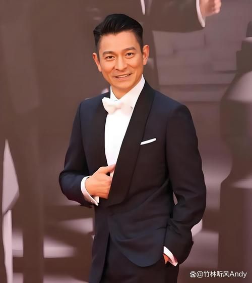 刘德华办公室曝光内部装修奢华引热议