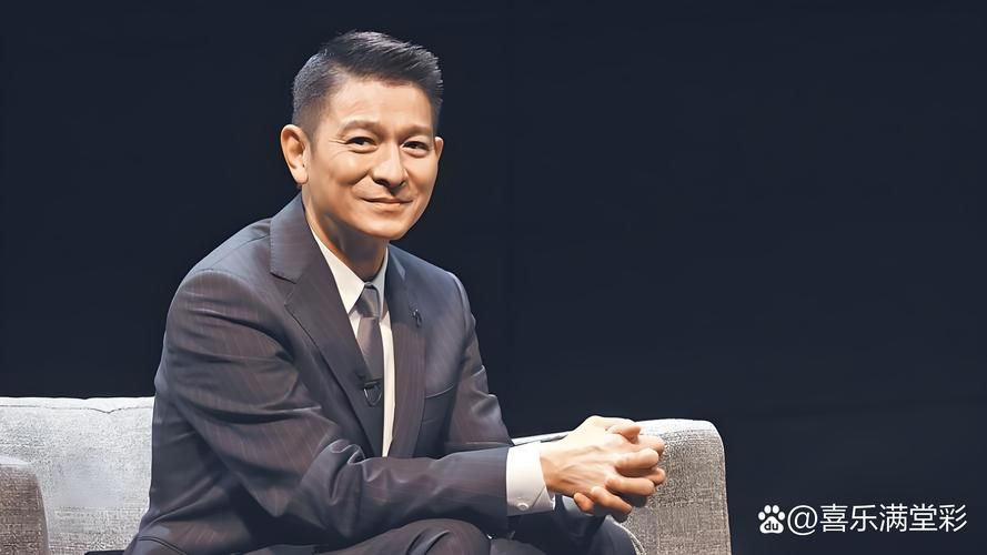 刘德华卡地亚手表广告：展现不老男神魅力瞬间