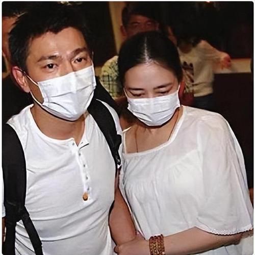 刘德华只有一个女儿吗 他的家庭生活大揭秘
