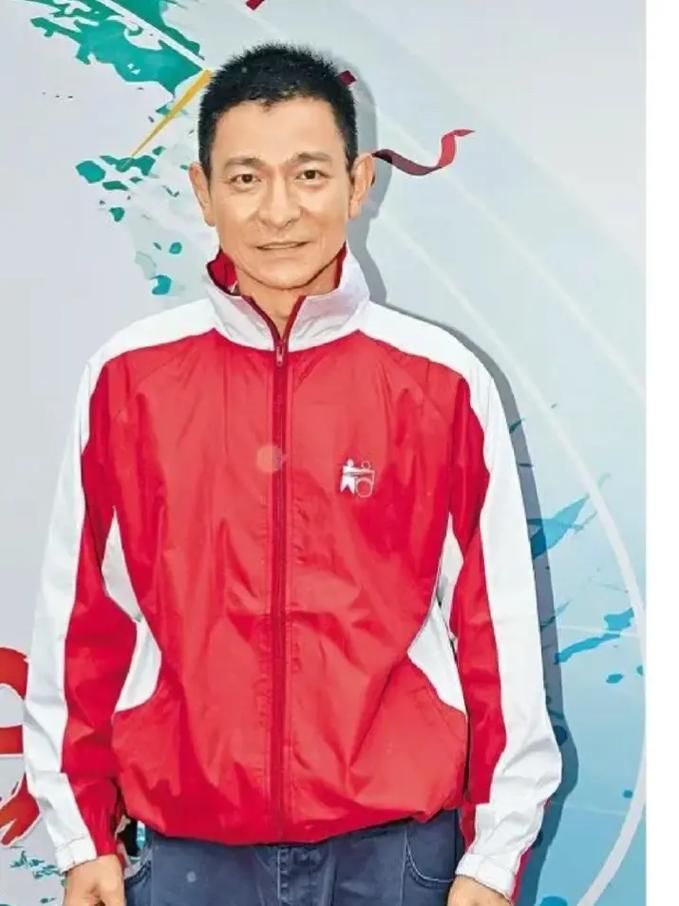 刘德华各种短发图片合集，满足你的视觉享受！