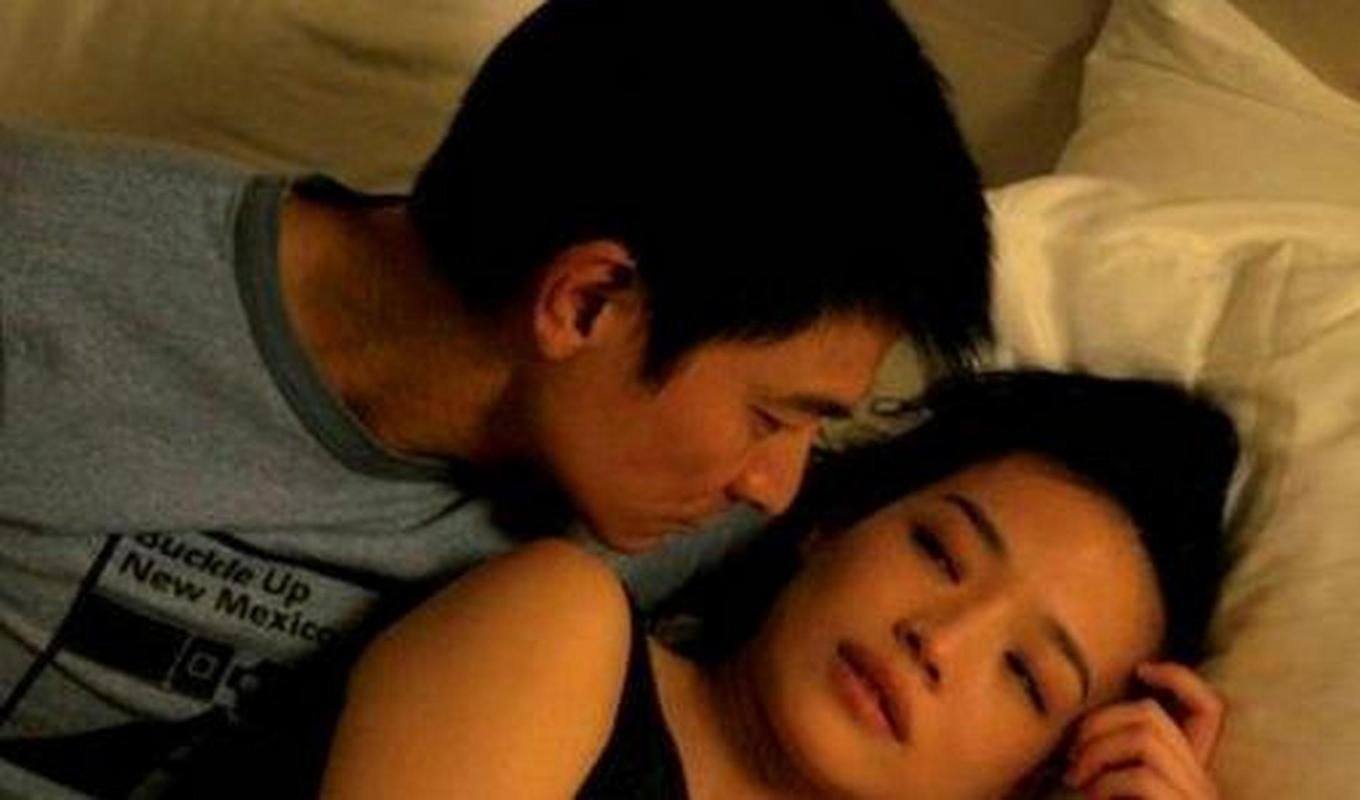 刘德华吻戏集锦完整版 经典吻戏片段大合集