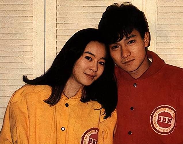刘德华和朱丽倩有几个孩子 明星家庭现状揭秘