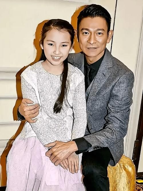刘德华和朱丽倩有几个孩子 明星家庭现状揭秘