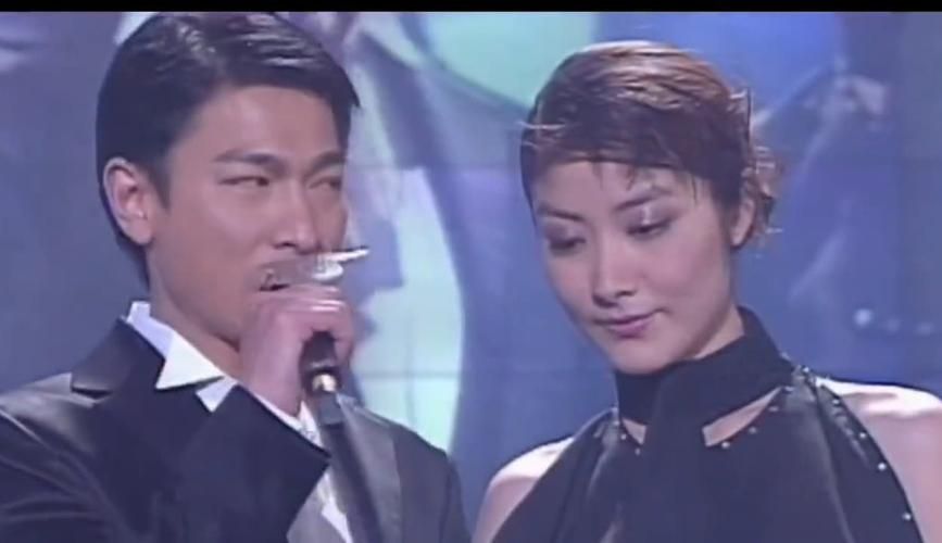 刘德华和陈慧琳合唱歌曲登上热搜榜首