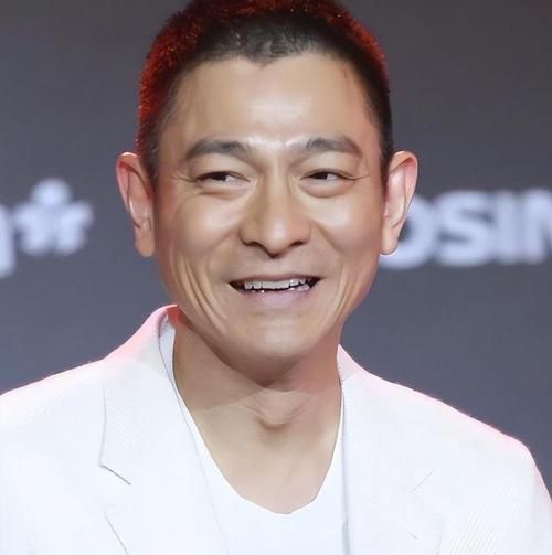 刘德华哪一年出生 他的年龄让人惊讶
