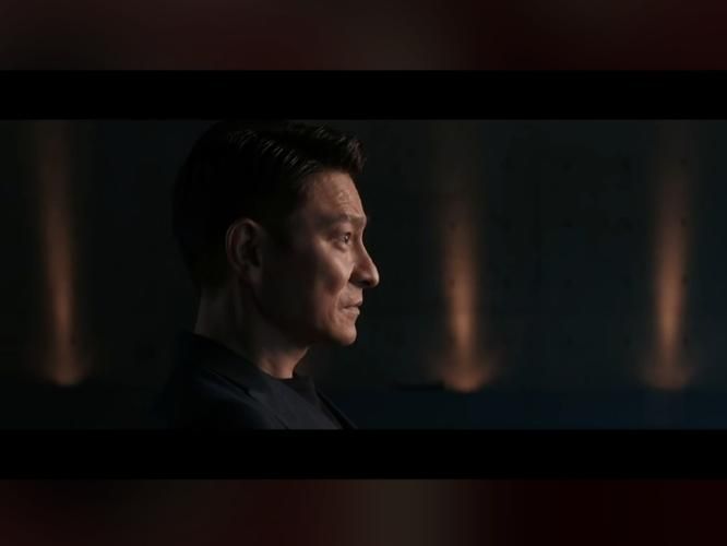刘德华哪一年开始演戏？刘德华影视歌三栖发展从哪一年开始？