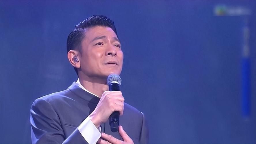 刘德华唱功宝刀未老？听听深圳演唱会怎么说