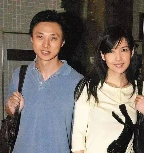 刘德华喜欢周慧敏吗两人真实关系大揭秘