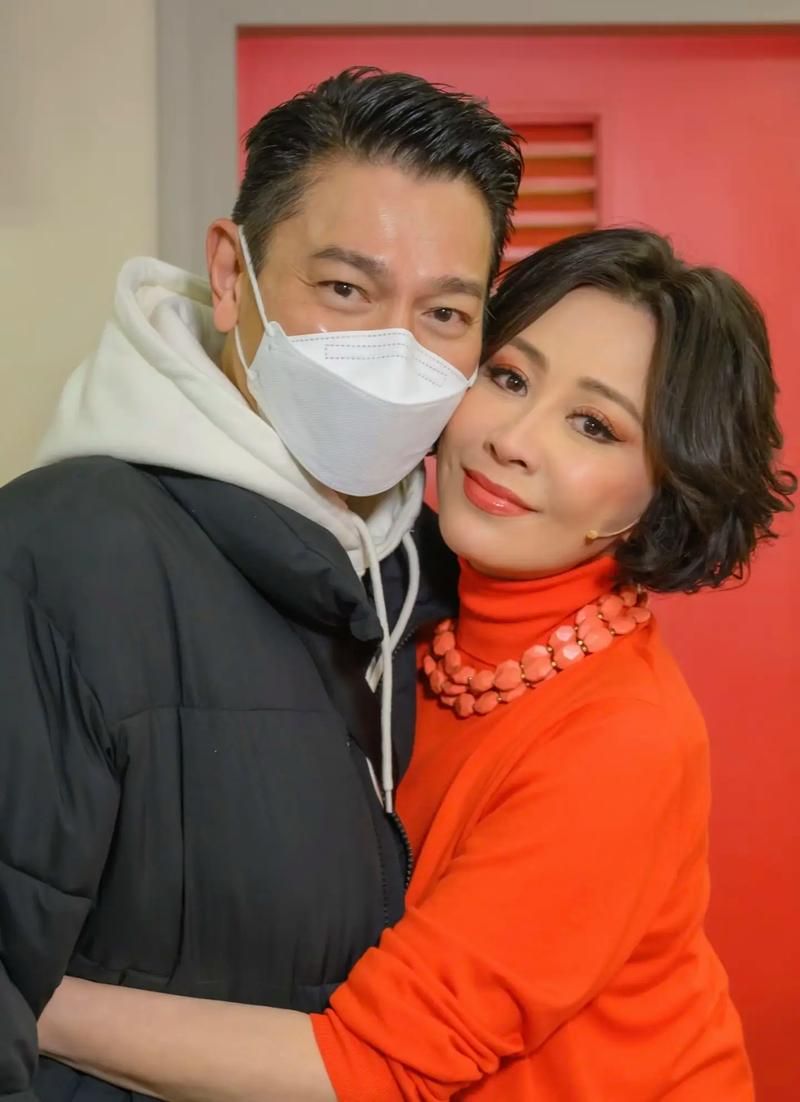 刘德华喜欢过刘嘉玲吗揭秘天王感情往事