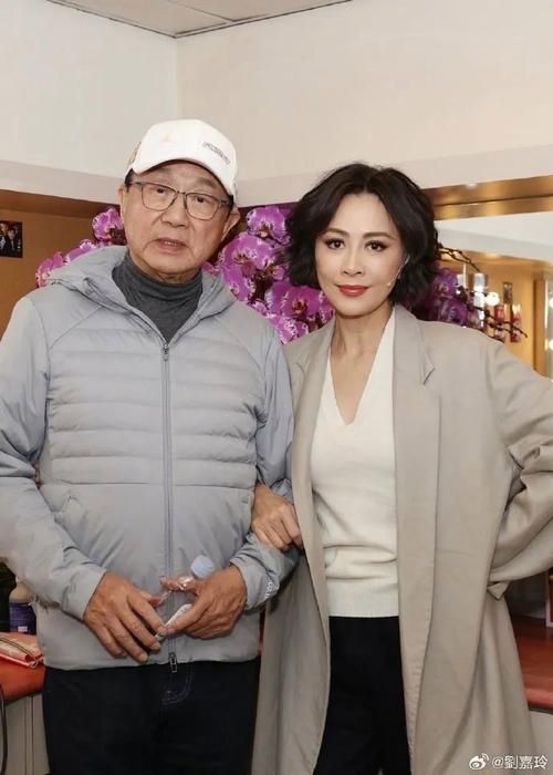 刘德华喜欢过刘嘉玲吗揭秘天王感情往事