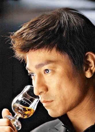 刘德华喝酒吗明星私下生活真相曝光