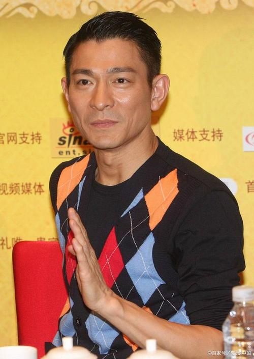 刘德华国籍现在是哪国 他的爱国情怀从未改变