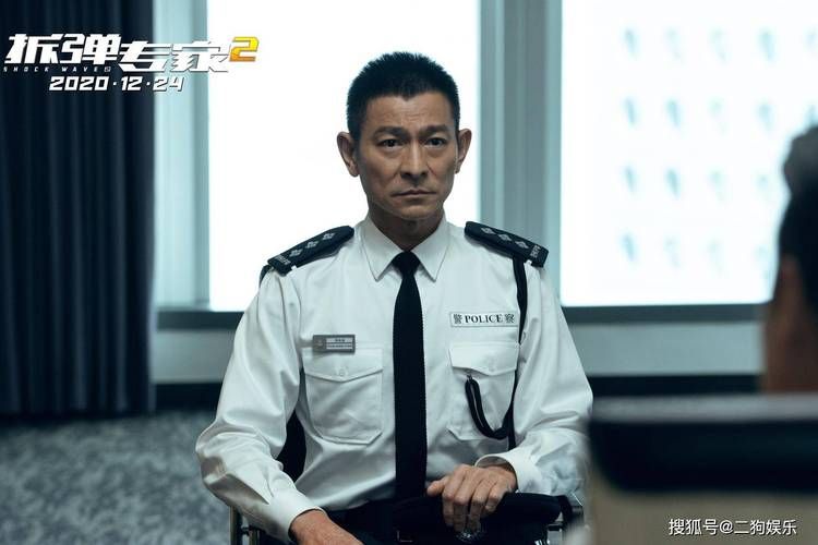 刘德华坠马事件警示：娱乐圈高强度工作的风险与挑战